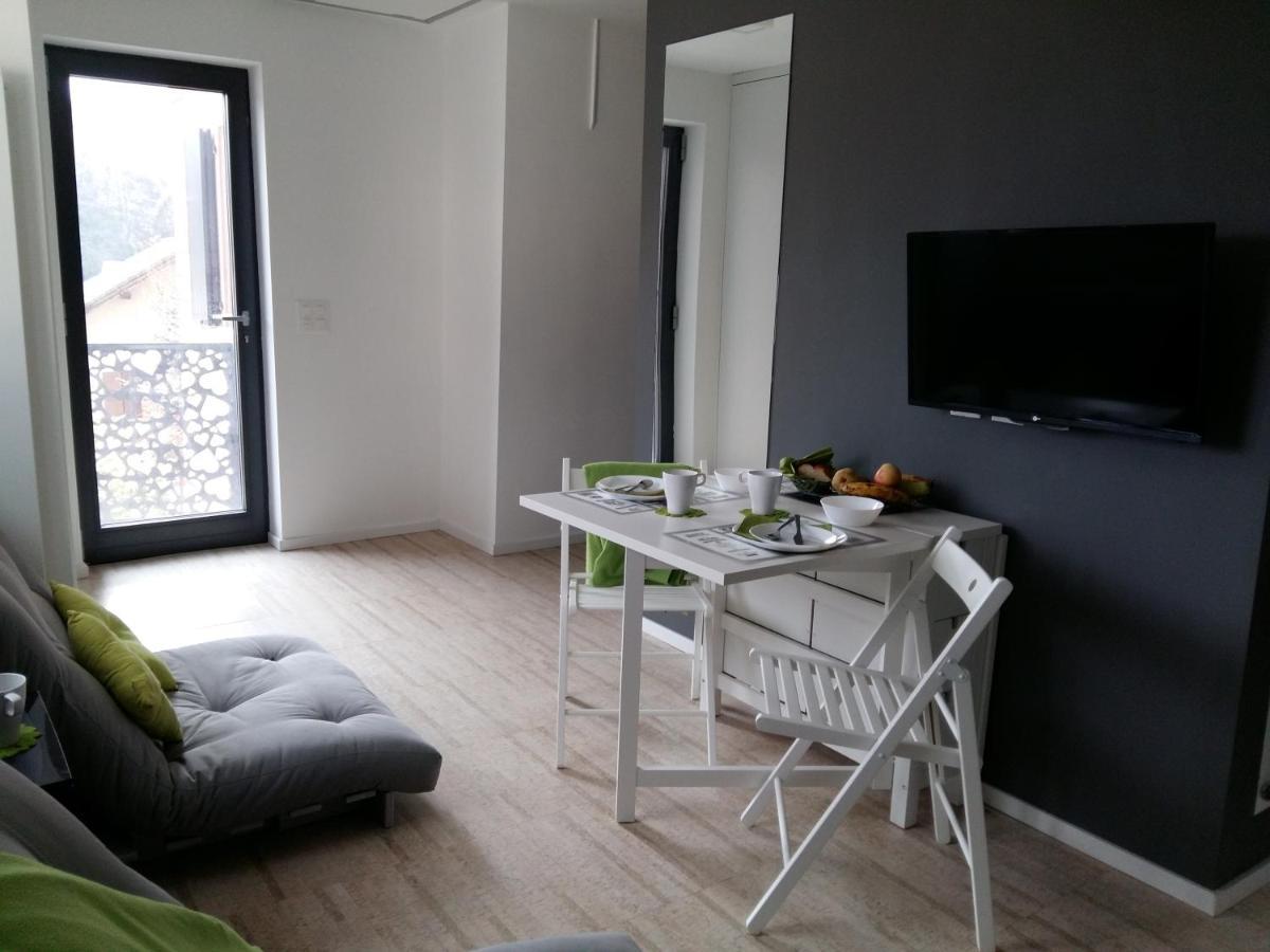 Le Manoir De Champlan Bed & Breakfast Grimisuat ภายนอก รูปภาพ